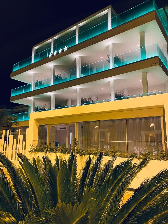 Europa Hotel Vasto Bagian luar foto