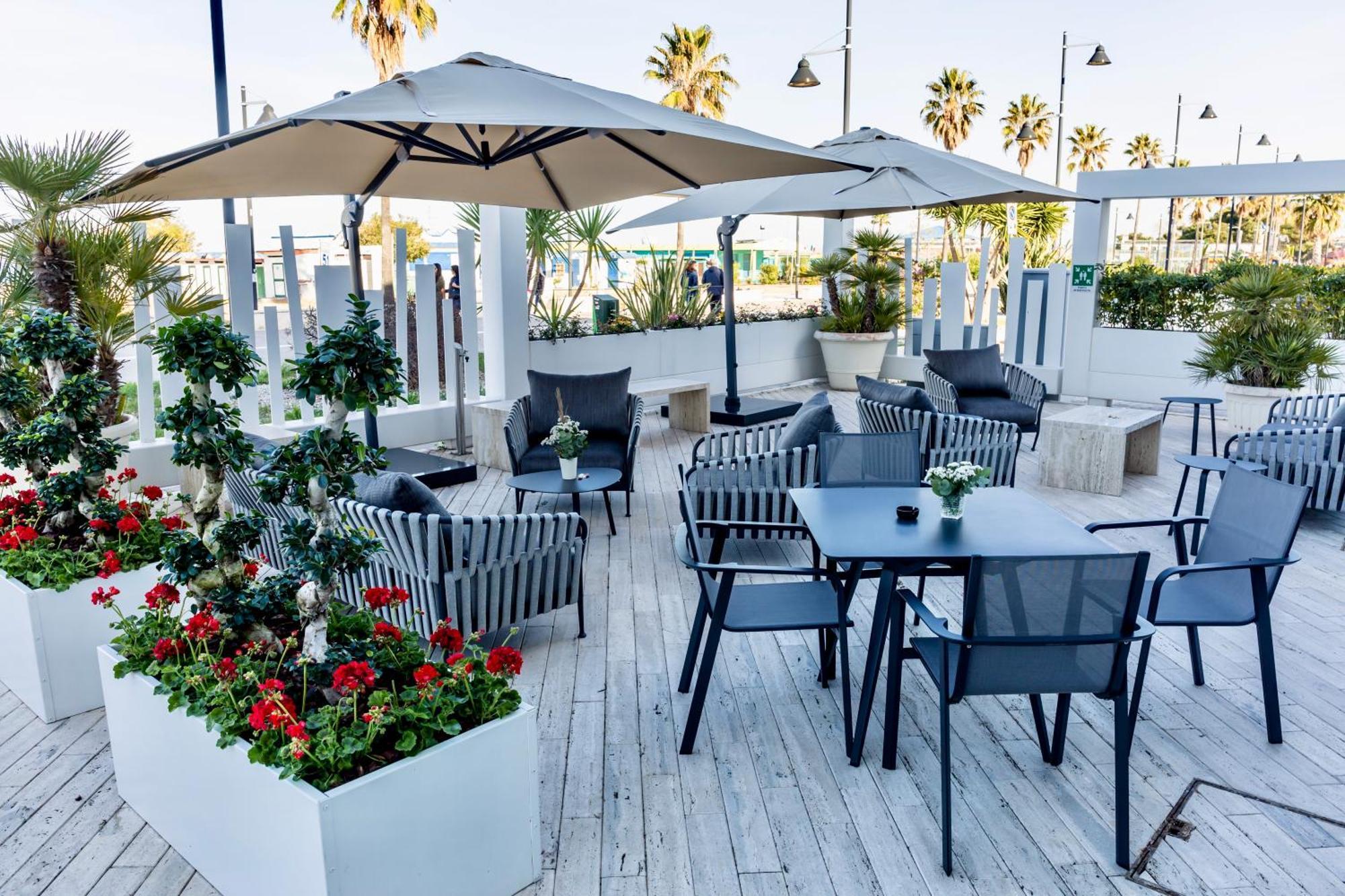 Europa Hotel Vasto Bagian luar foto